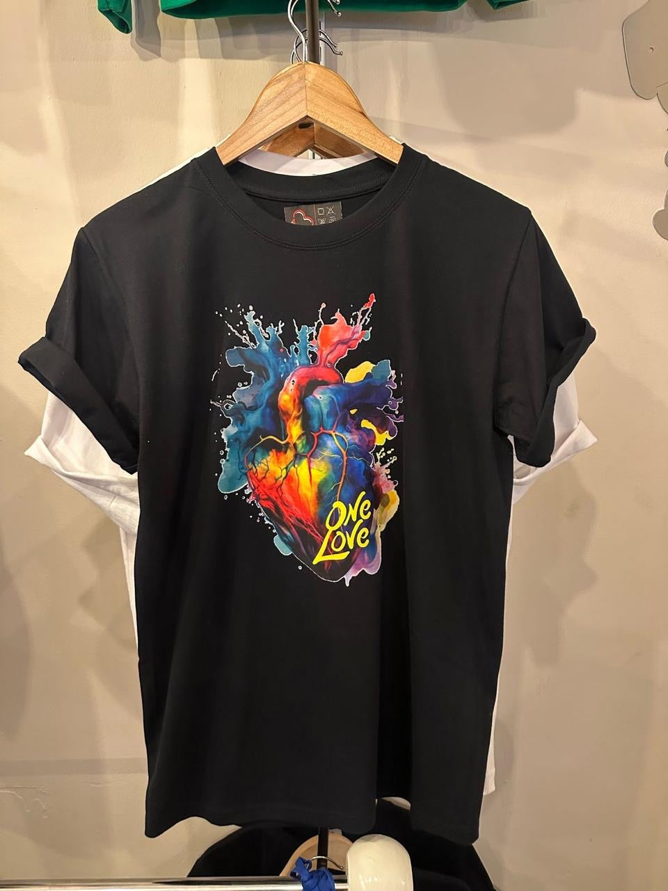 One Love Heart Graphic Unisex T-Shirt